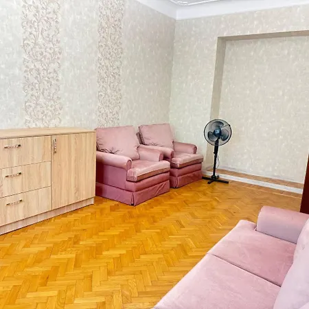 большая на екатерининской Apartment